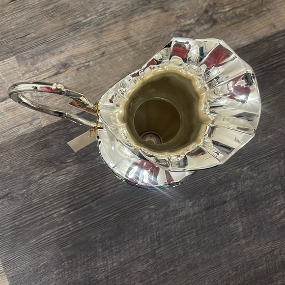 Jug - Picture 5 of 12